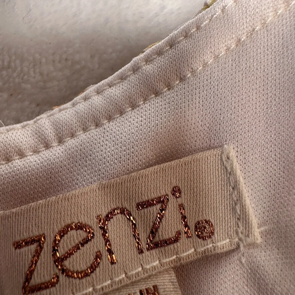 Zenzi- Cream colored Floral girls dress Kids Sizes choose your size